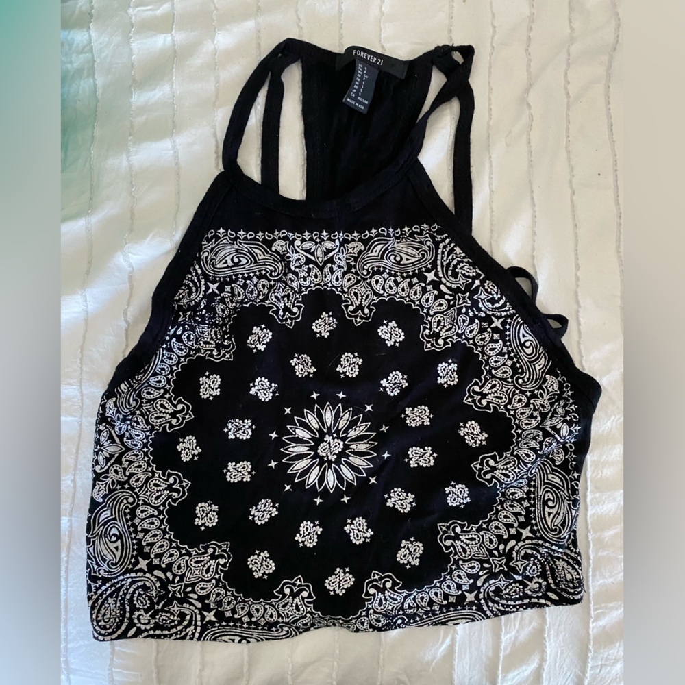 Black crop top